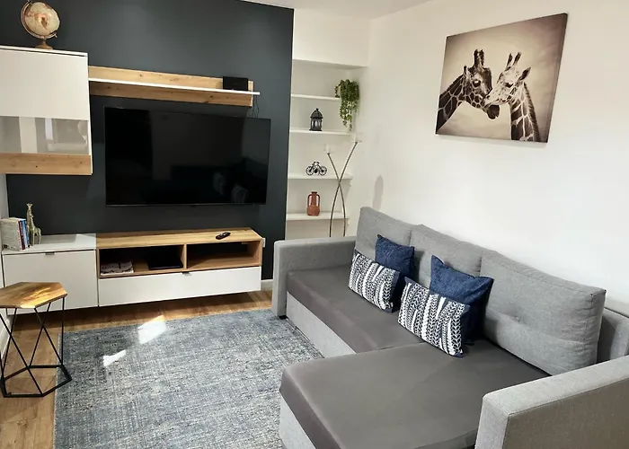 51 Innes Street Apartment
